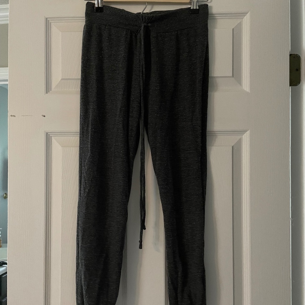 Ocean Dr Clothing co charcoal gray lightweight sweatpant joggers with drawstring